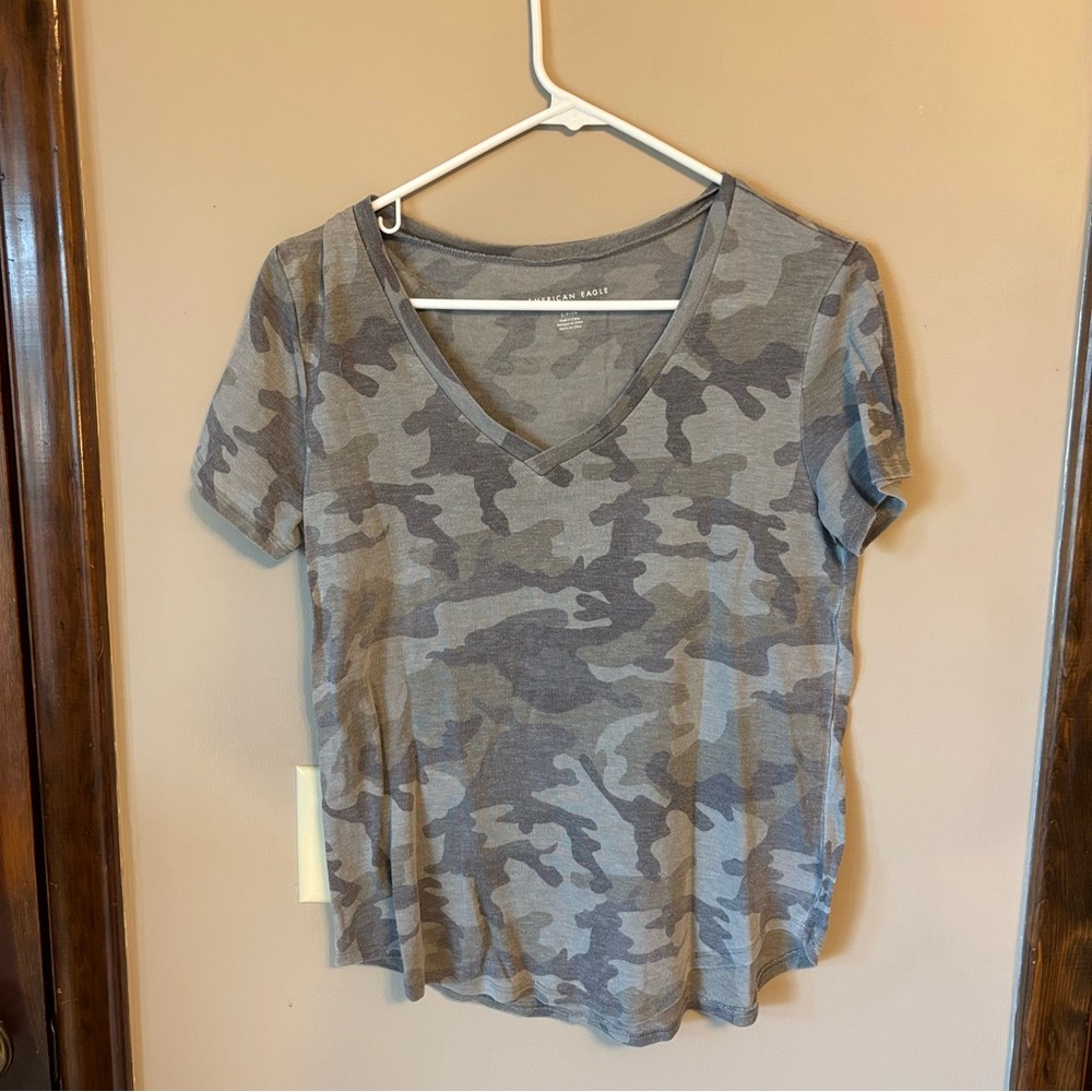 AE TEE